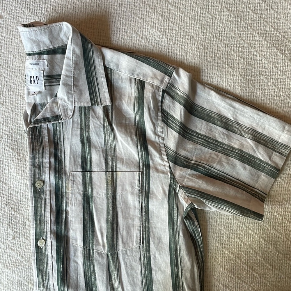 Men’s striped linen shirt